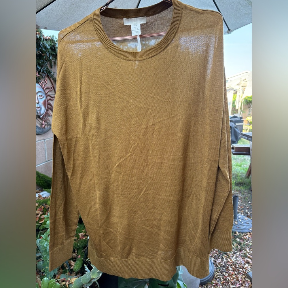 H&M Camel Sweater
